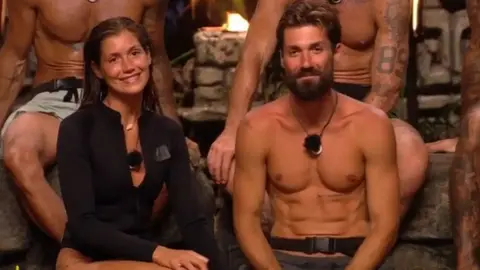 Alejandro Albal&aacute; y Miri P&eacute;rez-Cabrero en 'Supervivientes 2025' | Mediaset