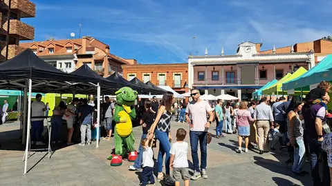 Mercado de productores en su edici&oacute;n de 2024 | Ayto. de Fuenlabrada