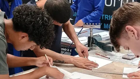 Aquinuve, formaci&oacute;n profesional de calidad en Fuenlabrada