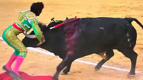 Alberto Dur&aacute;n y el cuarto toro de Valdemoro | Telemadrid