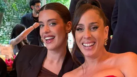 Dulceida (izq.) y Anabel Pantoja (der.) en un evento&nbsp;| Instagram