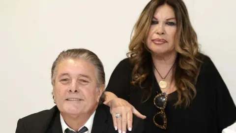 Francisco y Paca Ribes, su mujer | Europa Press