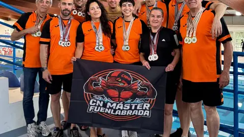 Componentes del Club de Nataci&oacute;n Master Fuenlabrada en Plasencia