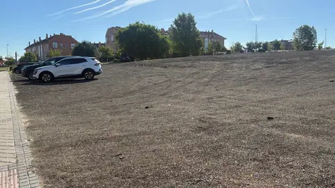 Se a&ntilde;adir&aacute; un parking temporal durante las fiestas | Ayto. de Arroyomolinos