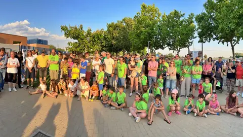 Ffamilias del CEIP Ivonne Blake protestando a las puertas del centro | Redes sociales