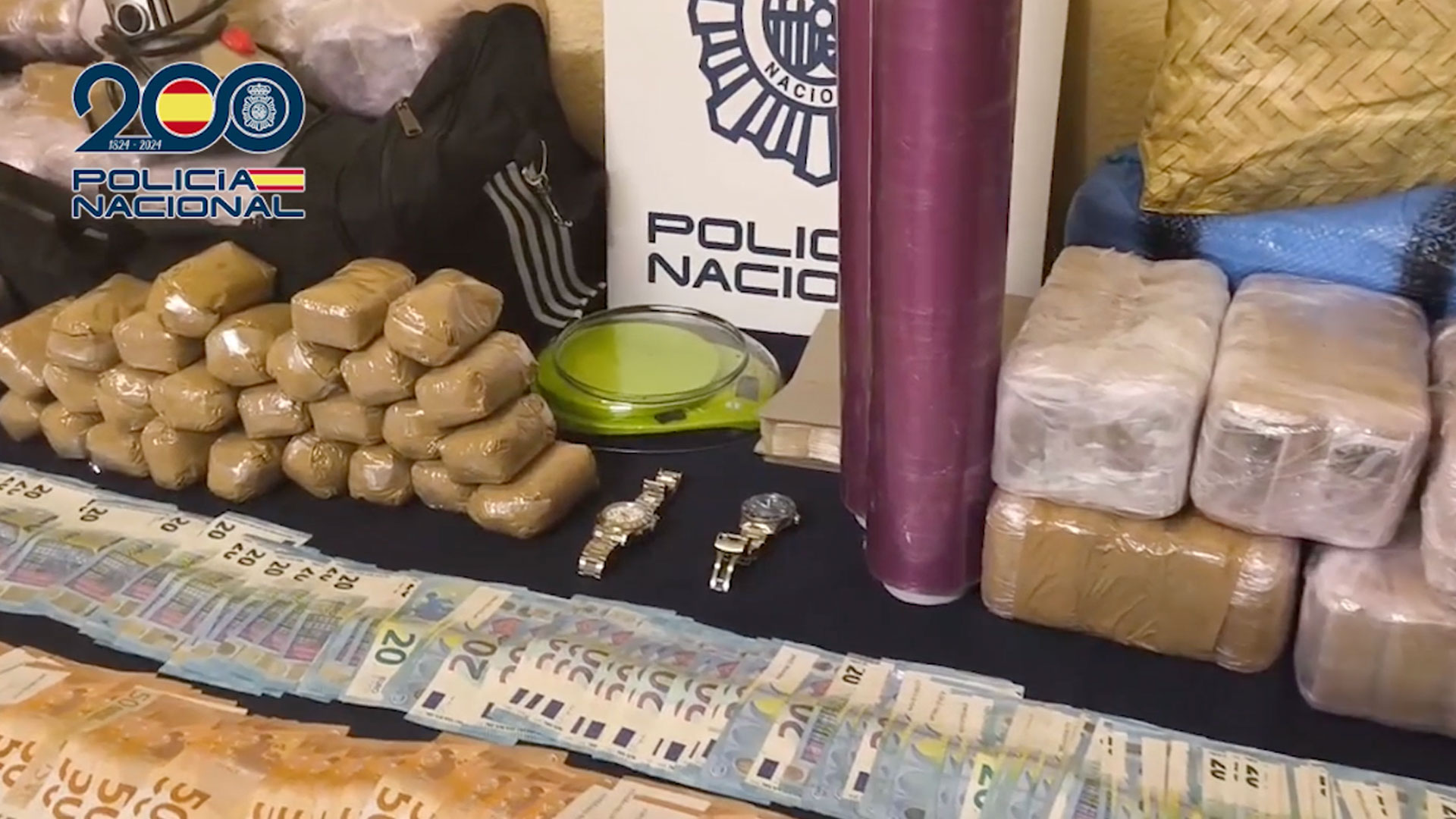Botín incautado en el registro de las viviendas | CNP