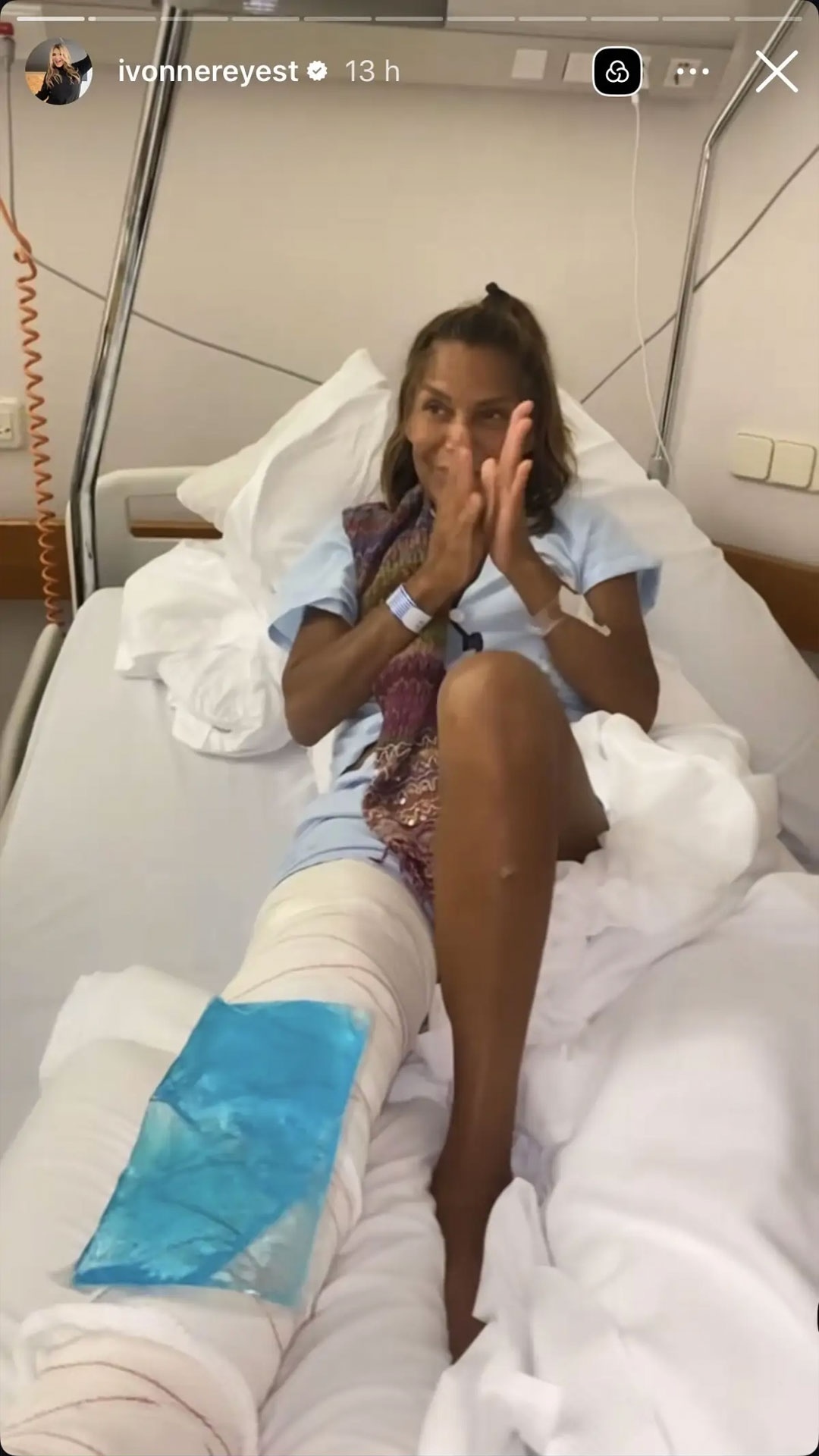 Ivonne Reyes, desde el hospital, con la pierna escayolada | Instagram